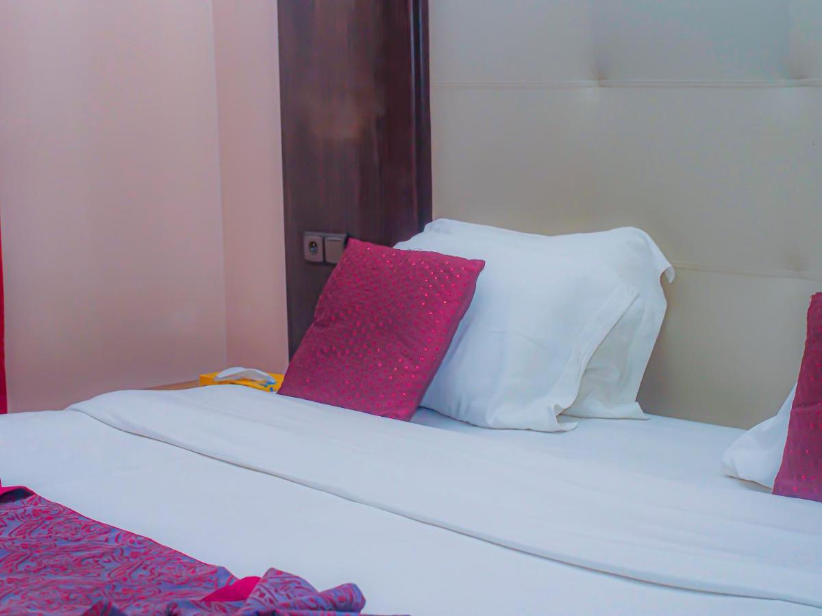 Hotel Fleur De Lys Almadies Dakar Dış mekan fotoğraf